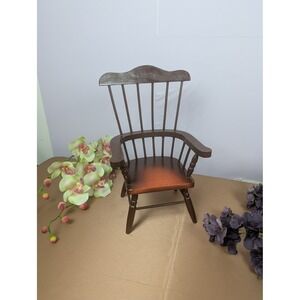Vintage Wooden Windsor Style Armchair Small Doll‎ Chair Plant Stand Decor